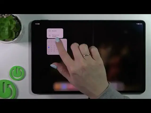 'Video thumbnail for How to Add or Remove Home Screen Widgets on HUAWEI MatePad Pro'
