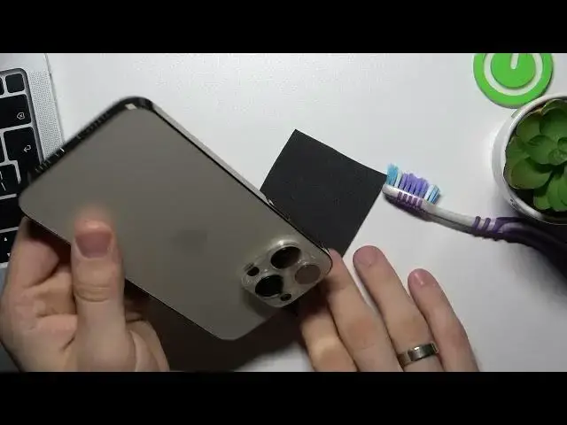 'Video thumbnail for Quick and Easy Solution: Clean & Fix Your iPhone 14 Pro Max's USB Port Using Household Items'