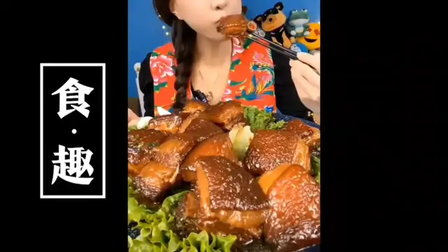 'Video thumbnail for Chinese YUMMY Food'