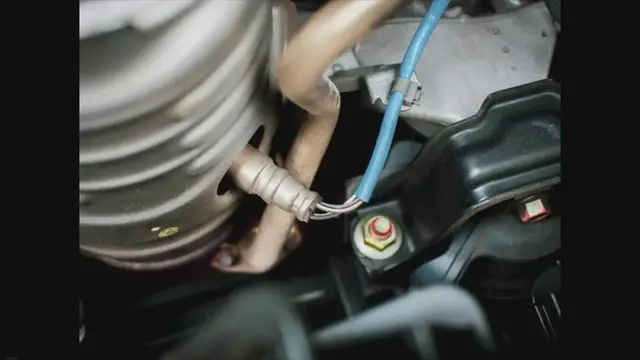 'Video thumbnail for Capteur de température d’échappement défectueux : Symptômes, solutions et prévention'