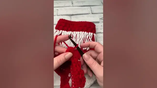 'Video thumbnail for Learn how to crochet the Berry Stitch #learntocrochet #crochetstitches #freecrochetpatterns'