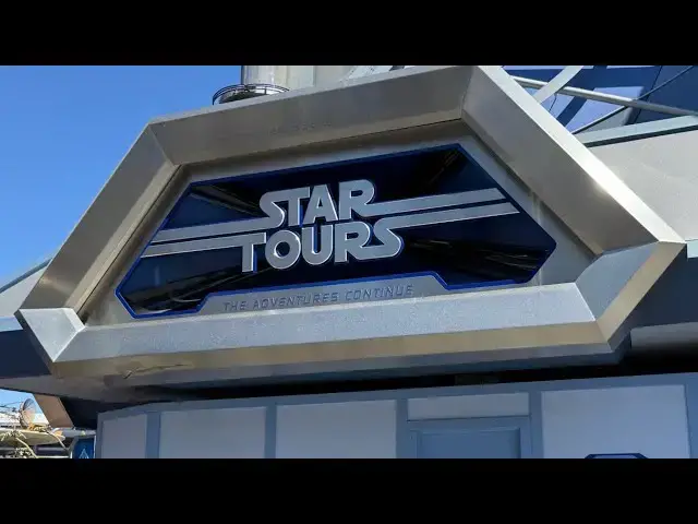 'Video thumbnail for Star Tours Closes for Refurbishment at Disneyland'