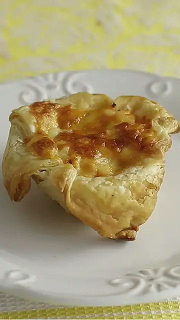 'Video thumbnail for Recipes, Videos, Food & Travel Shows ,Creamy Chicken Biscuits'