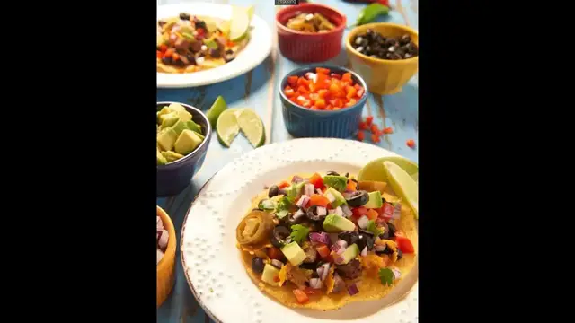 'Video thumbnail for Individual Nachos Recipe (LOW CALORIE)'
