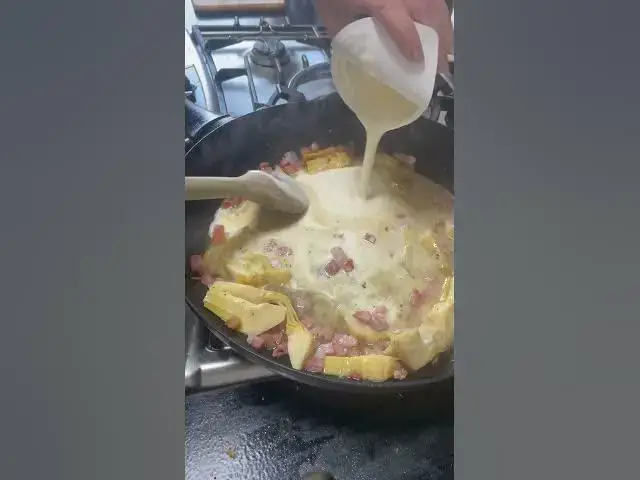 'Video thumbnail for Pancetta and Artichoke Pasta - restaurant quality in 10 minutes! #quickdinner #pastatime'