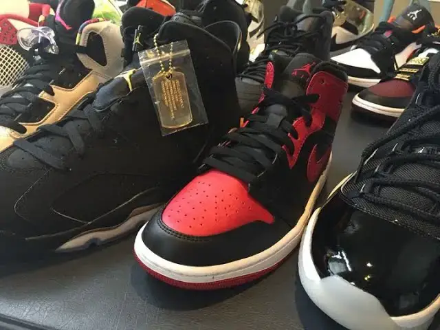 'Video thumbnail for Jordans For Sale: Fire Red 4, DMP 6, Banned 1, Bel Air 5, Dark Concord 12, Black & Gold 12, & More'