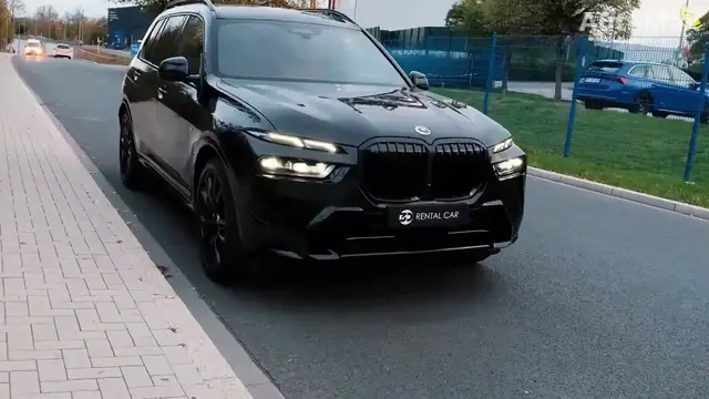 'Video thumbnail for BMW X7'