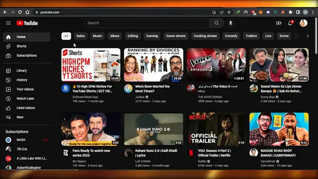 'Video thumbnail for How To Add VidIQ Extension To YouTube'