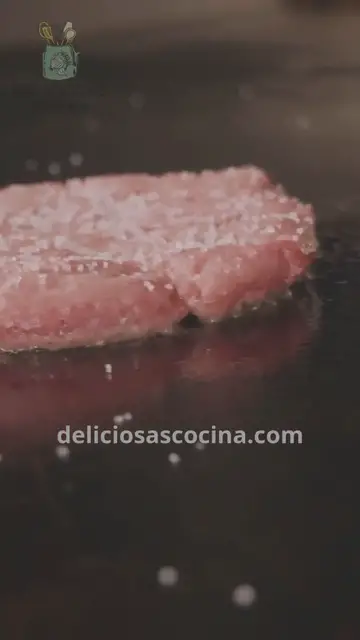 'Video thumbnail for Burger Disfrutar el Sabor Clásico'