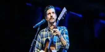 'Video thumbnail for Photos/Video: Seth Avett Performs at Curtain Call of SWEPT AWAY'