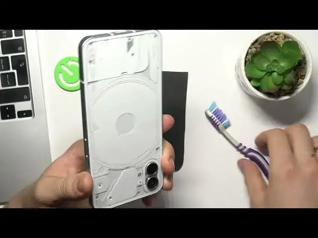 'Video thumbnail for Nothing Phone 1 - Fix USB Using Household Items'