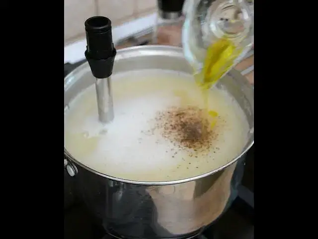 'Video thumbnail for Supă-crema de ȚELINĂ - retetă ușoară de post  #bucatearomate #retetdepost #supacrema'