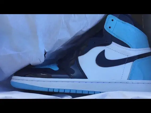 'Video thumbnail for Quick Look At The Wmns Air Jordan 1 UNC Patent Leather, Buy It now'