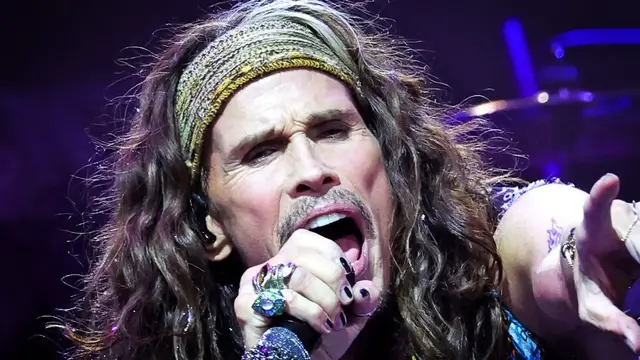 'Video thumbnail for Rock Stars Who Are Absolute Nightmares On Tour'