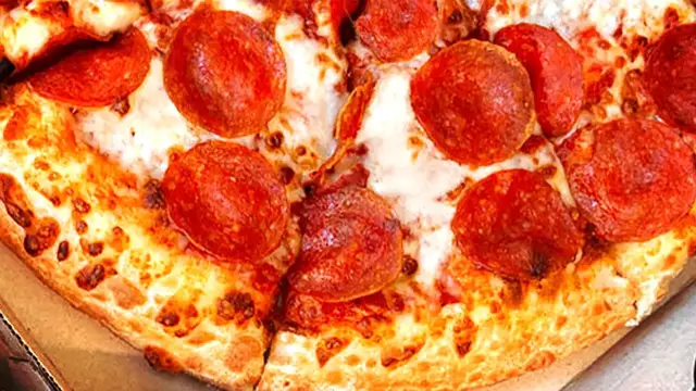 'Video thumbnail for Watch This Before Stepping Foot Inside Pizza Hut Again'