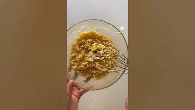 'Video thumbnail for Cómo hacer polvorones o galletas de naranja'