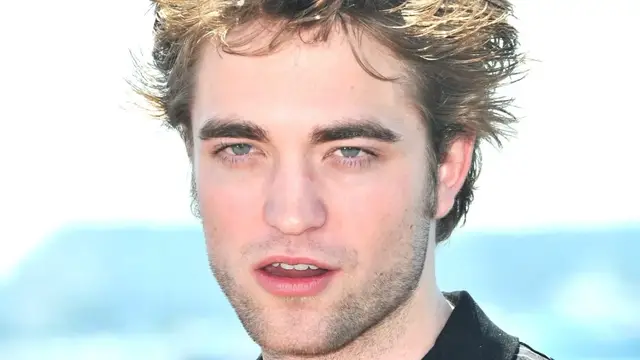 'Video thumbnail for How The Lighthouse Changed Robert Pattinson Forever'