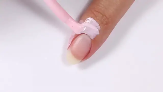 'Video thumbnail for The Best Way to Apply & Remove Glitter Polish (720p 24fps)'