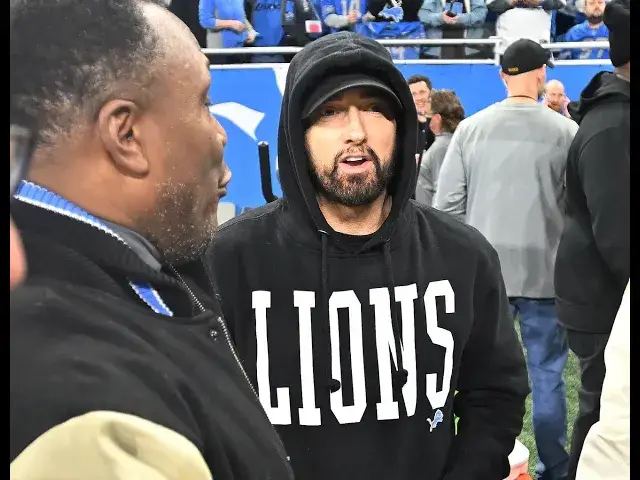 'Video thumbnail for Eminem attends Lions game with Hailie, Bizarre, Mr. Porter & meets Big Sean, Barry Sanders, Megatron'