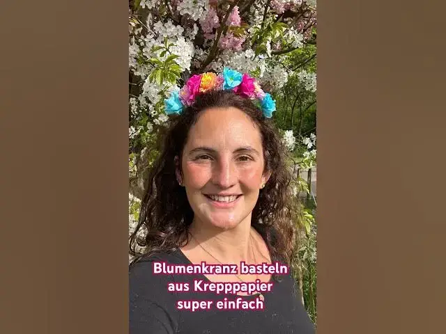 'Video thumbnail for Blumenkranz basteln aus Krepppapier super einfach #springonshorts'