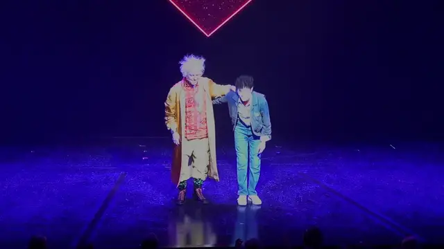 'Video thumbnail for Video: Go Inside BACK TO THE FUTURE's Gala Opening'
