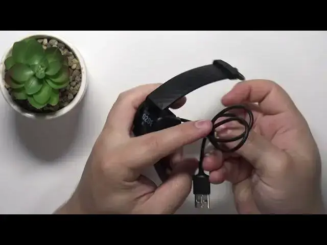 'Video thumbnail for How to Force Restart FITBIT Charge 4 Smartband - Fix Stuck Fitbit Band'