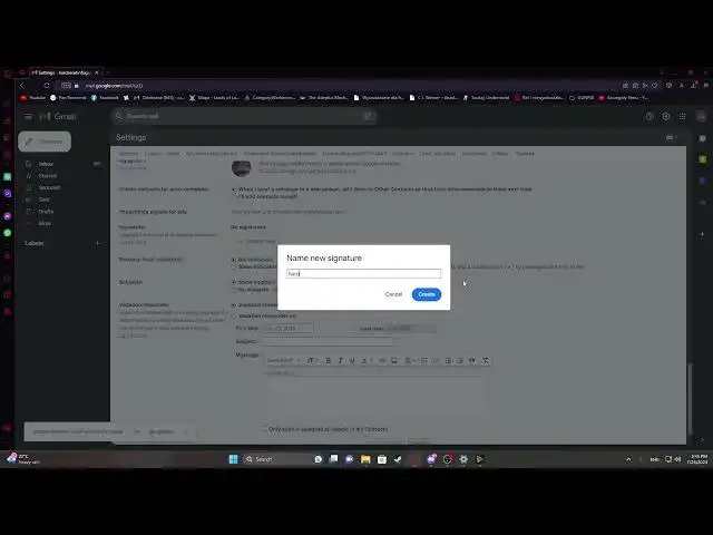 'Video thumbnail for How To Add Signature On Gmail'