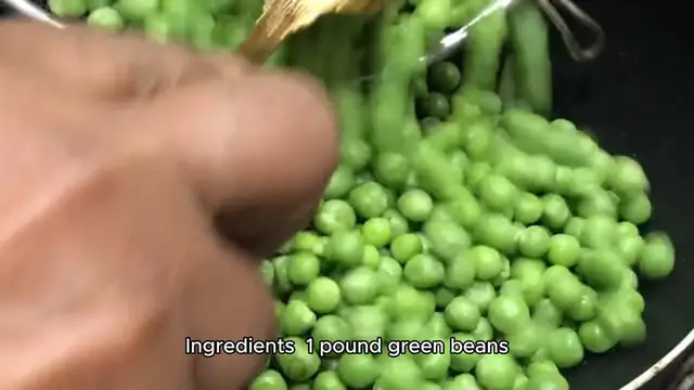'Video thumbnail for green bean recipe'