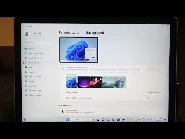 'Video thumbnail for How to Change Wallpaper on Microsoft Surface Go 3'