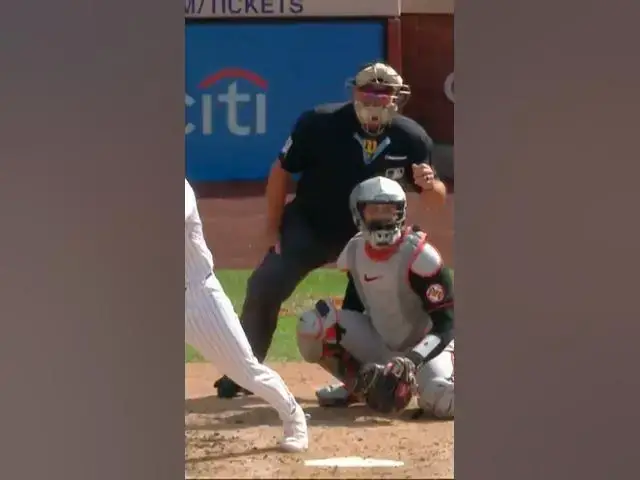 'Video thumbnail for Walk-off Homerun by Winker #mlb #baseball #beisbol'