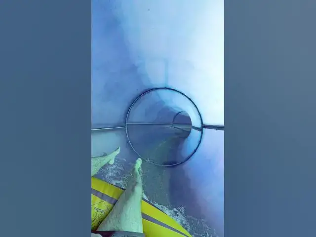 'Video thumbnail for Wasserwelt Braunschweig Reifenrutsche #waterslide'