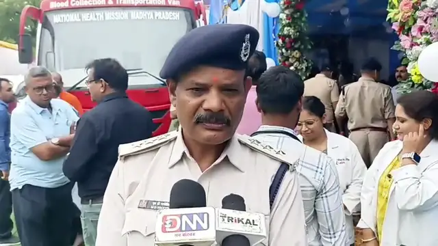 'Video thumbnail for रिटायर्ड खेल अधिकारी का "डर्टी गेम" बच्ची से की गंदी हरकत'