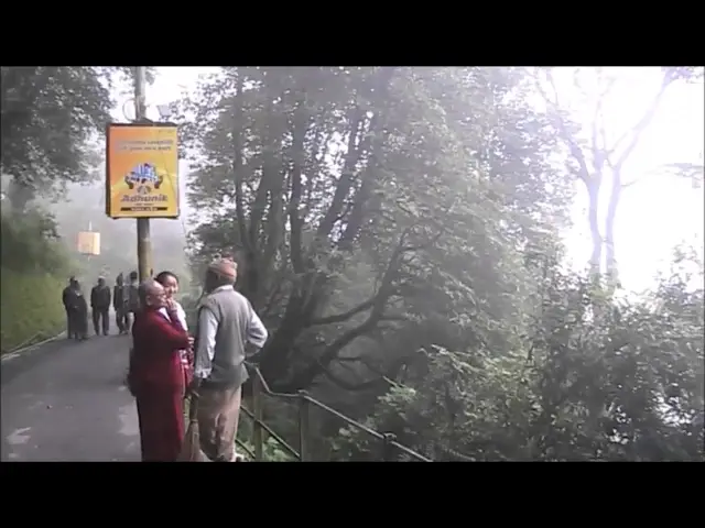 'Video thumbnail for Mall Road, Darjeeling'