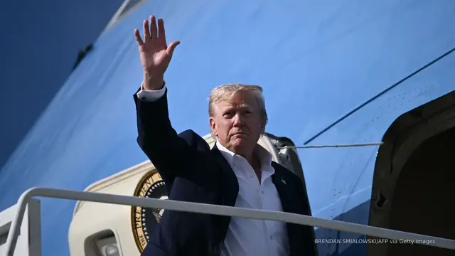 'Video thumbnail for Secret Service agent tried to sneak wife on plane accompanying Air Force One'