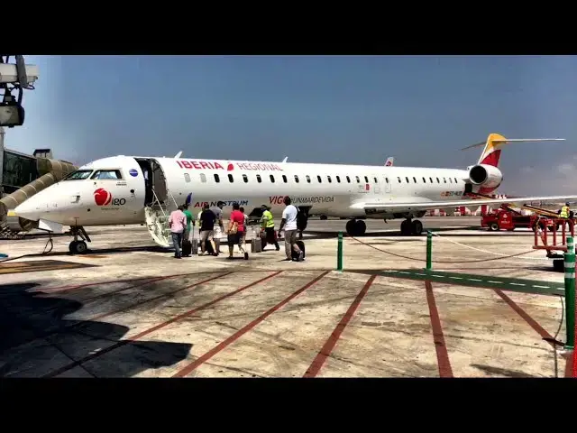 'Video thumbnail for AIR NOSTRUM (for Iberia Regional) CRJ1000 Trip Report: Malaga to Madrid'