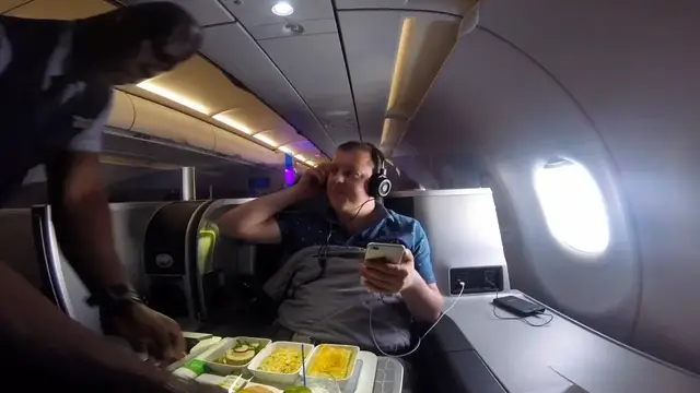 'Video thumbnail for Amazing JetBlue Mint Experience: Fort Lauderdale - Los Angeles'