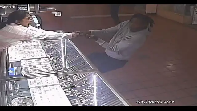'Video thumbnail for Robbery of Jewelry Kiosk at Greenbriar Mall'