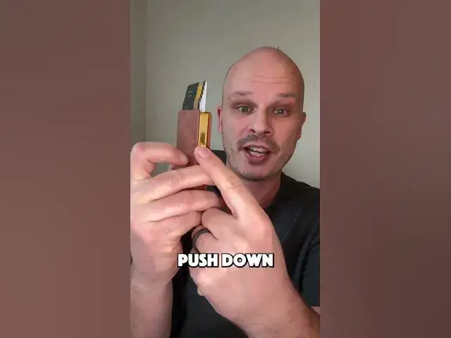 'Video thumbnail for Check out this minimalist wallet!'