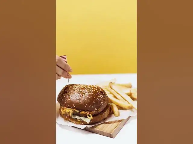 'Video thumbnail for Would you rather eat a hotdog or hamburger at a BBQ? | Summer Questions'