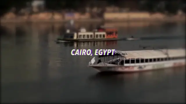'Video thumbnail for Meeting LOCALS in EGYPT!  لقاء مع المصريين'