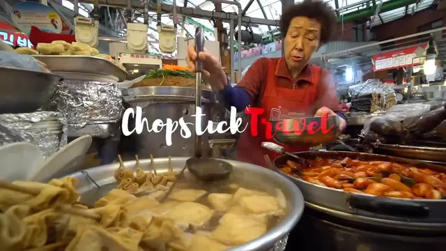 'Video thumbnail for 30 Korean STREET FOODS Across South Korea!! SEOUL Kimbap, BUSAN Stew + GANGNEUNG Fried Chicken!'