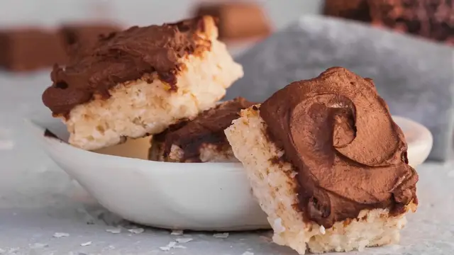 'Video thumbnail for The Must-Try Snack That's Worth Stopping For In Every State'