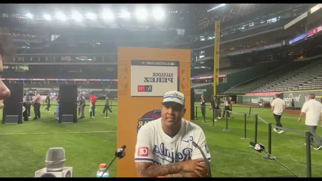 'Video thumbnail for SALVADOR PEREZ ENTREVISTA EN EL JUEGO DE LAS ESTRELLAS DE GRANDES LIGAS - MLB ALL STAR'