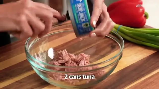 'Video thumbnail for 5 Easy No-Cook Dinners for When It's Too Hot to Cook (Lobster Rolls, Chicken Pitas & More) (720p 30fps)'