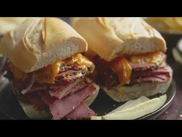 'Video thumbnail for Mouthwatering Slow Cooker Shredded Beef Sandwiches | Easy and Flavorful'
