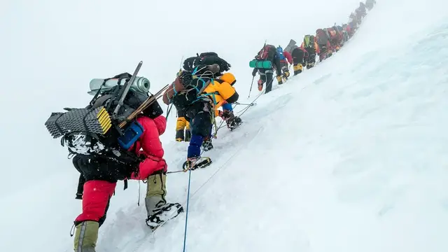 'Video thumbnail for The Truth About Why People Keep Dying On Mt. Everest'