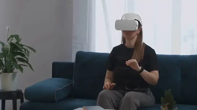 'Video thumbnail for How to Share VR Screen on PC'