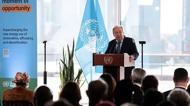'Video thumbnail for UN says global shift to renewable energy hits positive tipping point'