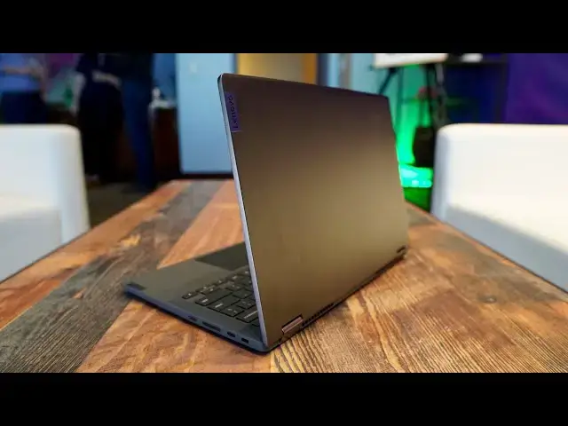 'Video thumbnail for Lenovo Chromebook Flex 5: Hands-on and First Impressions'