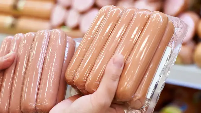 'Video thumbnail for The Biggest Hot Dog Recalls In US History'